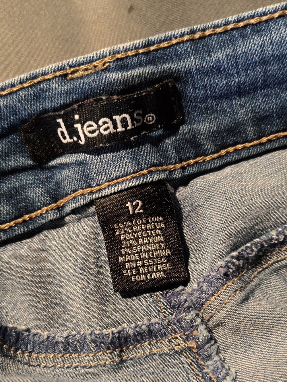 S1153 Mid Rise Skinny w/30" Inseam d.jeans Denim Size 12 Jeans - Picture 3 of 4